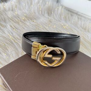 Gucci Black Leather Belt with Gold Double G Buckle